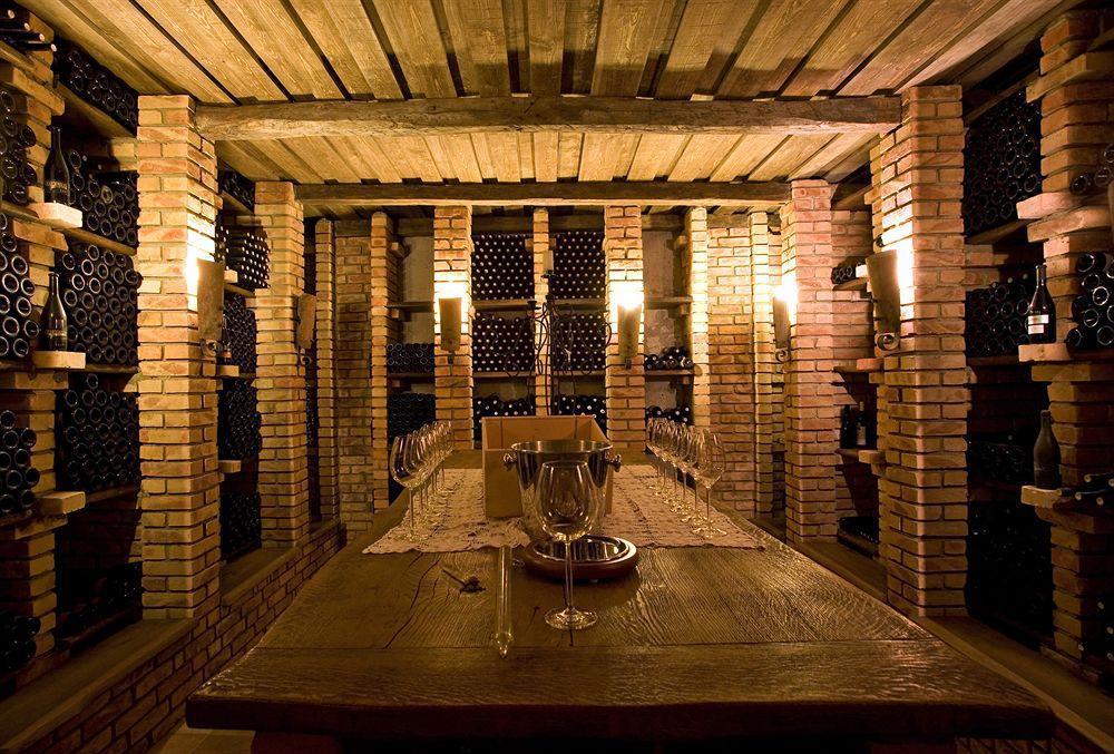 Stupnicki Dvori Winery Hotel Stupnik Brodski Εξωτερικό φωτογραφία